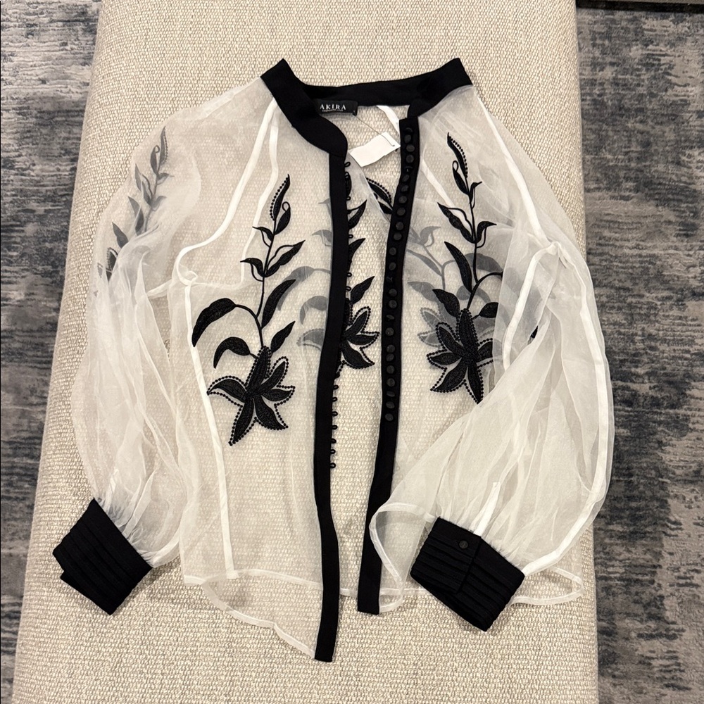 AKIRA Black and White Floral Embroidered Blouse